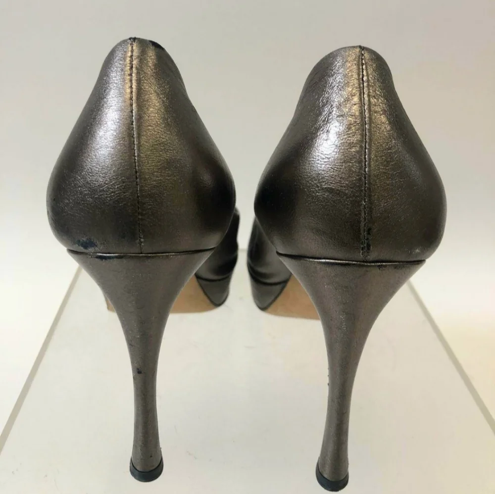 YSL Gold Pumps - Picture 11 of 16